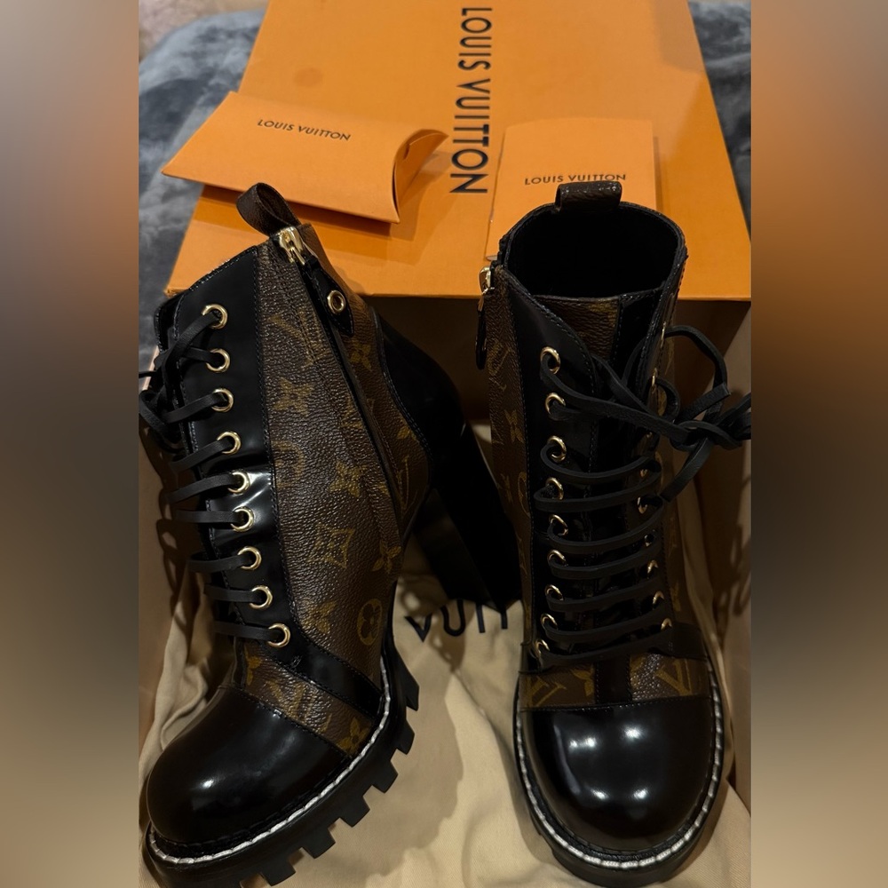 SOLD!!!! Louis Vuitton Boots